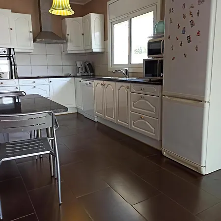 Holiday home Con Piscina, Jardin, Bbq, Clim. Y Wifi En - Es-89-127